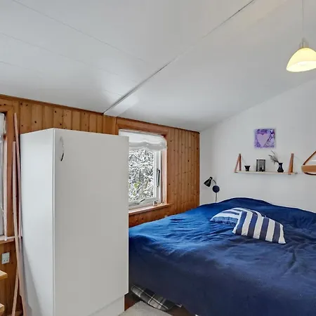 2 Bedroom Awesome In Holiday home Thyholm