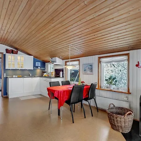 Holiday home 2 Bedroom Awesome In *